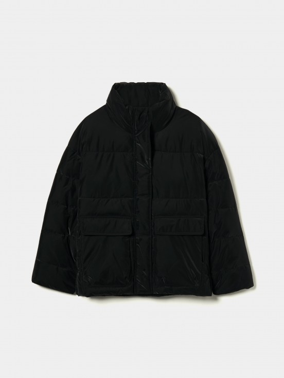 Padded coat with pockets