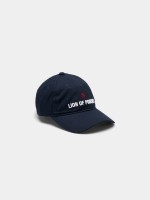 Gorra con visera curva
