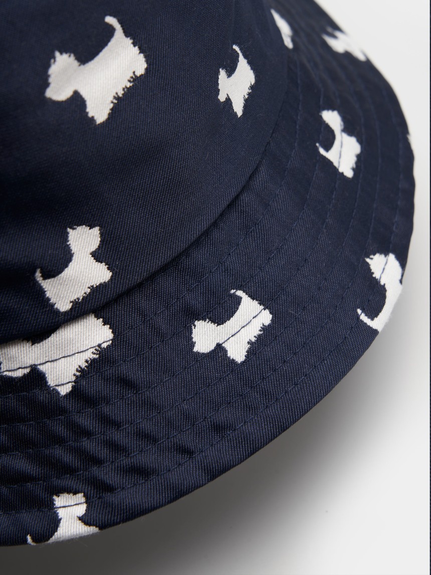 Bucket hat