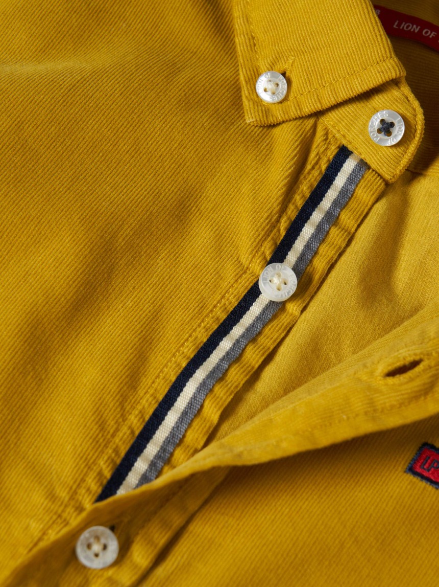 Camisa de pana