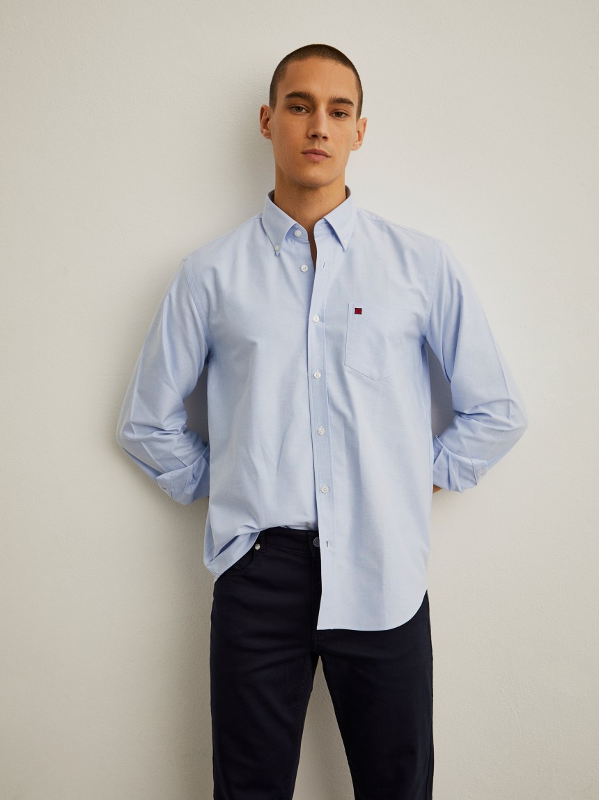 Cotton shirt in plain colour
