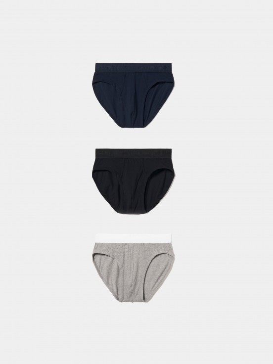 Pack of cotton briefs with elastic waistband