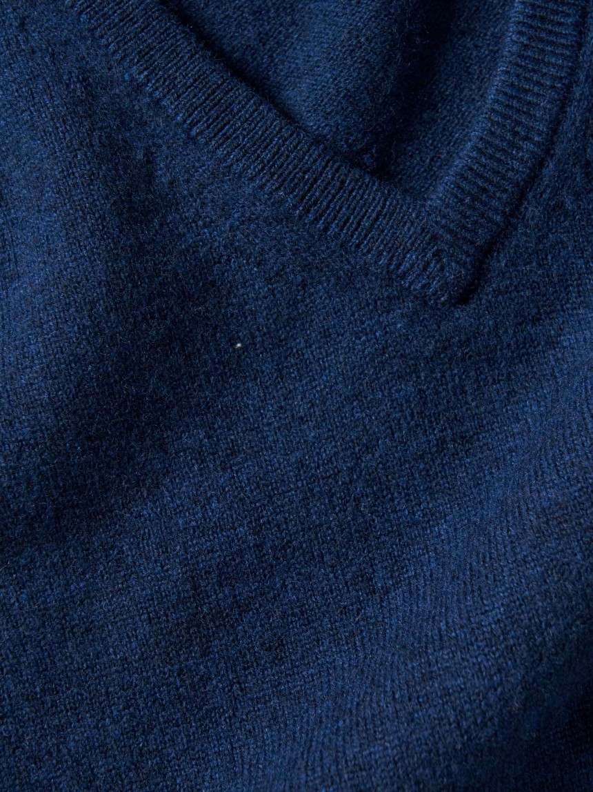 Pullover de l� decote em V