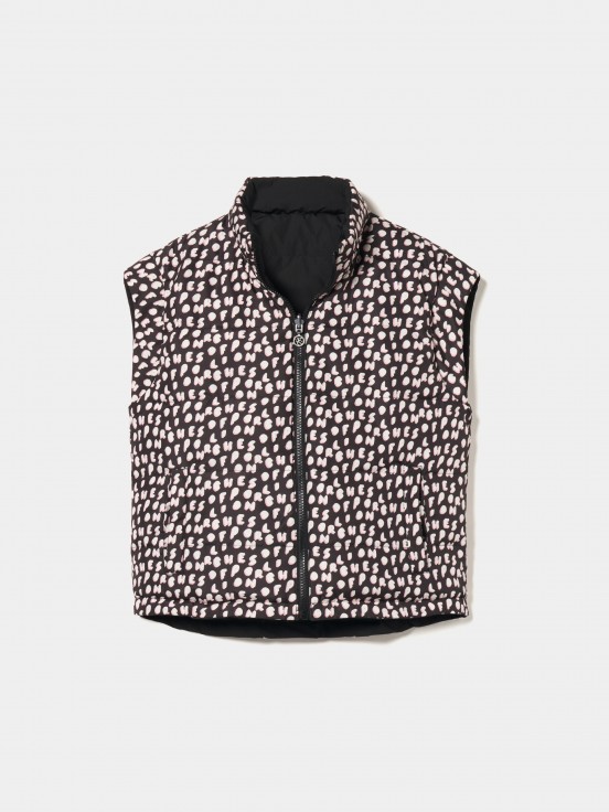 Reversible vest