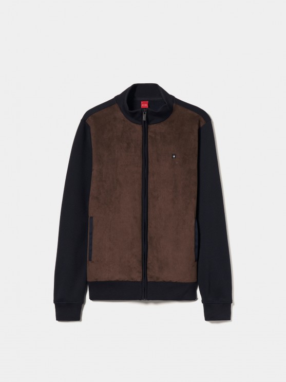 Two-tone knitted coat