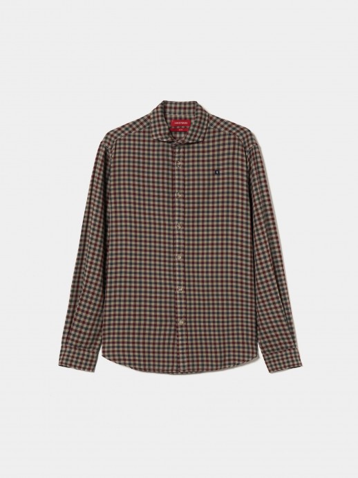 Slim fit shirt