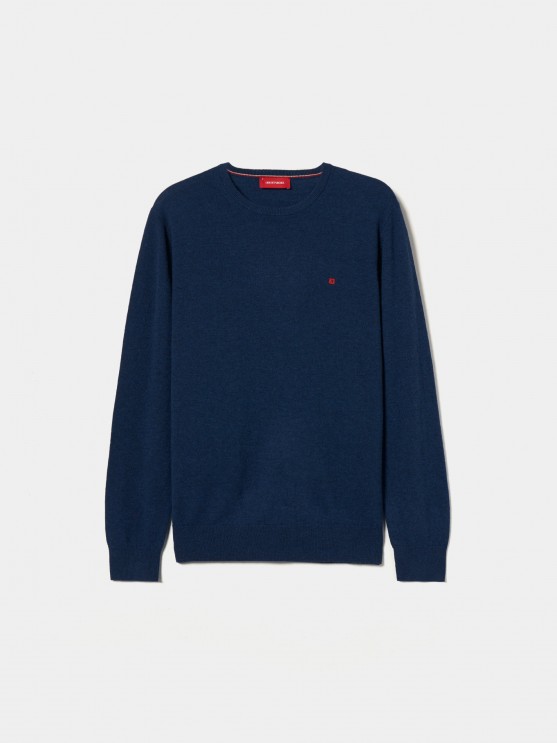 Wool pullover