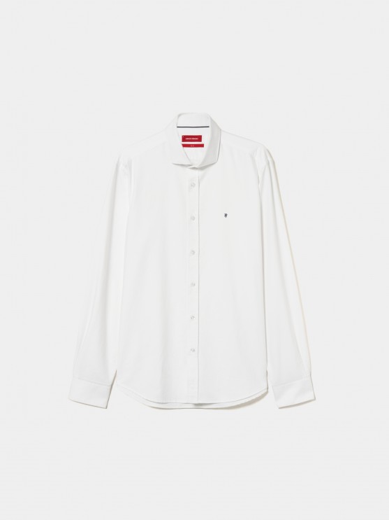 Slim fit shirt