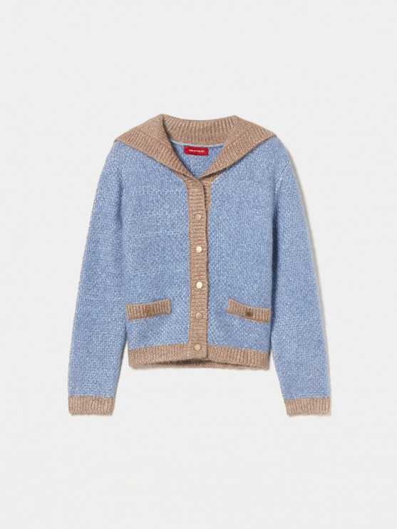 Knitted cardigan