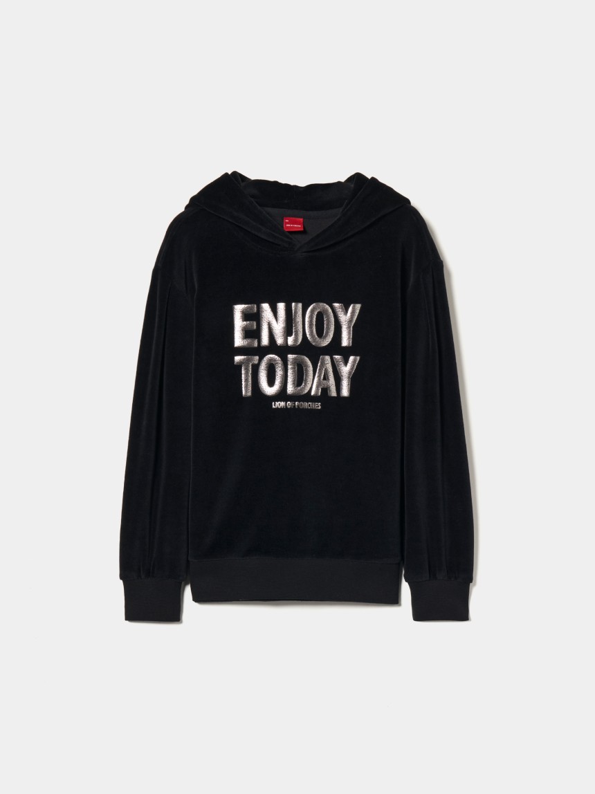 Sweater veludo com capuz