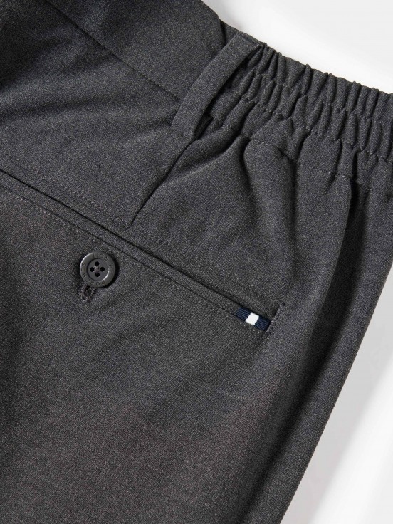 Regular fit pants with pleats