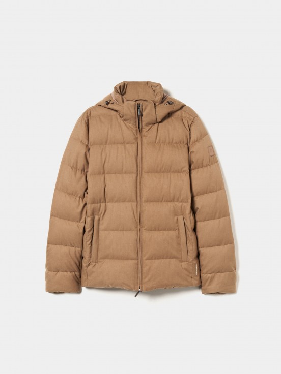 Water-repellent quilted jacket