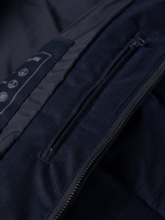 Water-repellent quilted jacket