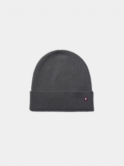 Ribbed knit hat