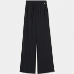 Wide pants with elastic waist