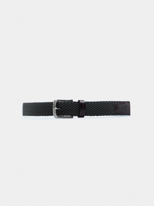 Elastic belt