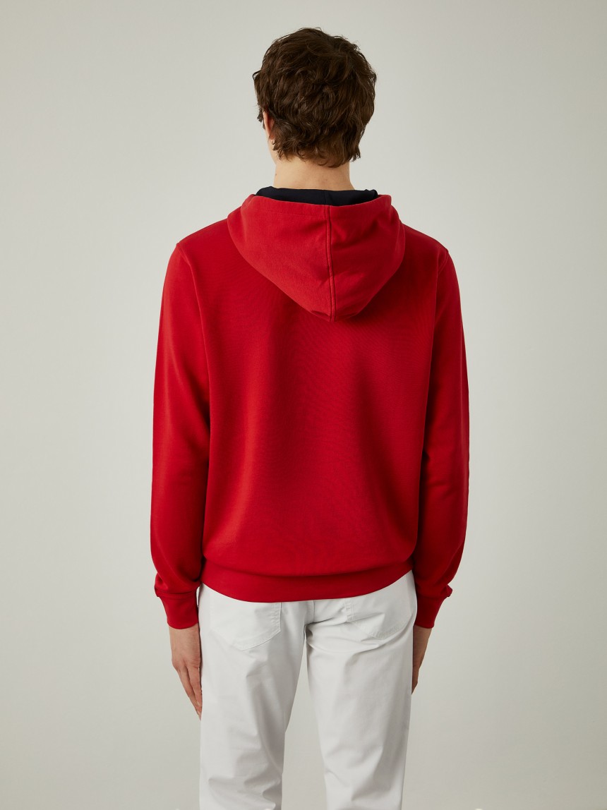 Sweatshirt com capuz