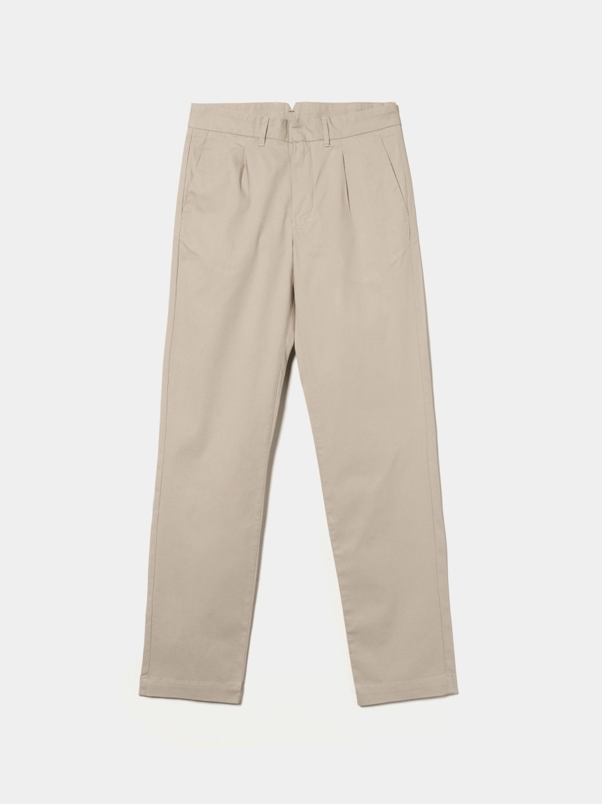 Cal�as chino em sarja
