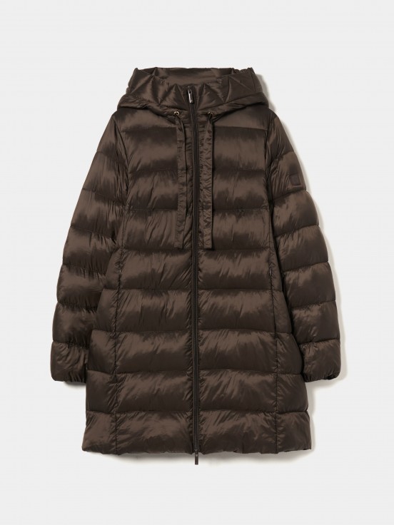 Long quilted jacket