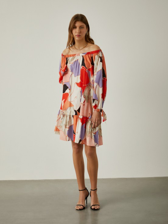 Abstract pattern short dress