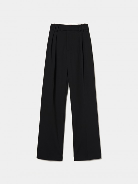 Classic pants with pleats