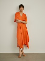 Vestido assim�trico