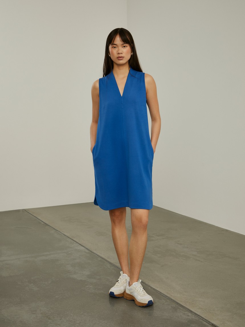 Vestido curto de malha