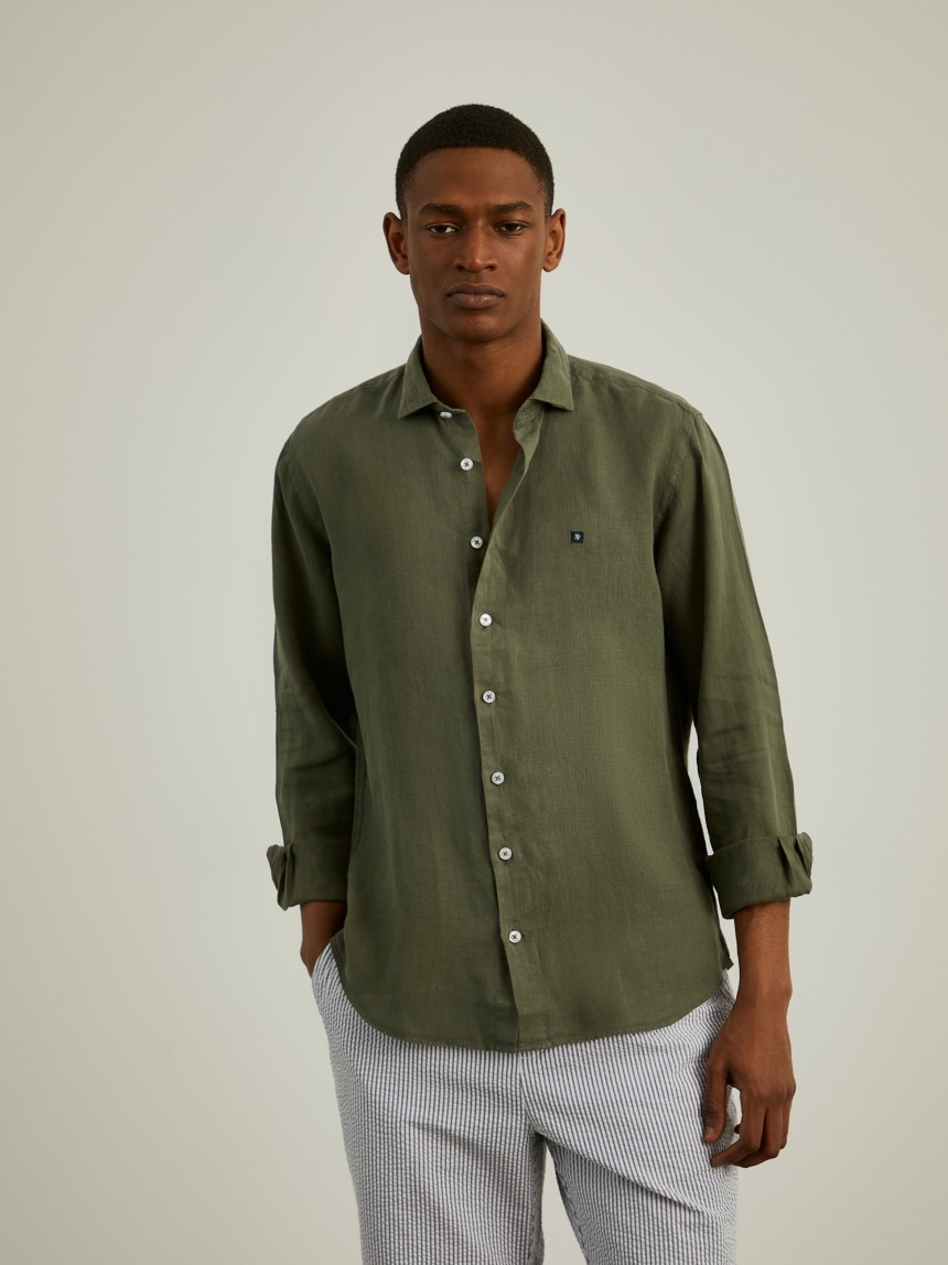 Camisa slim fit em linho