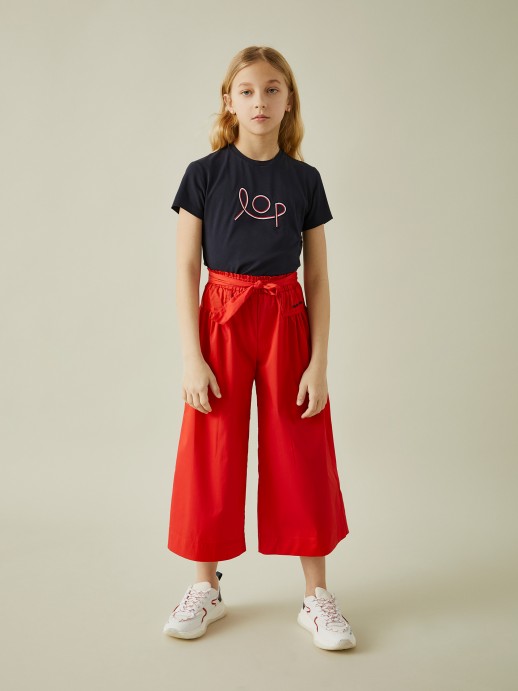Wide leg pants