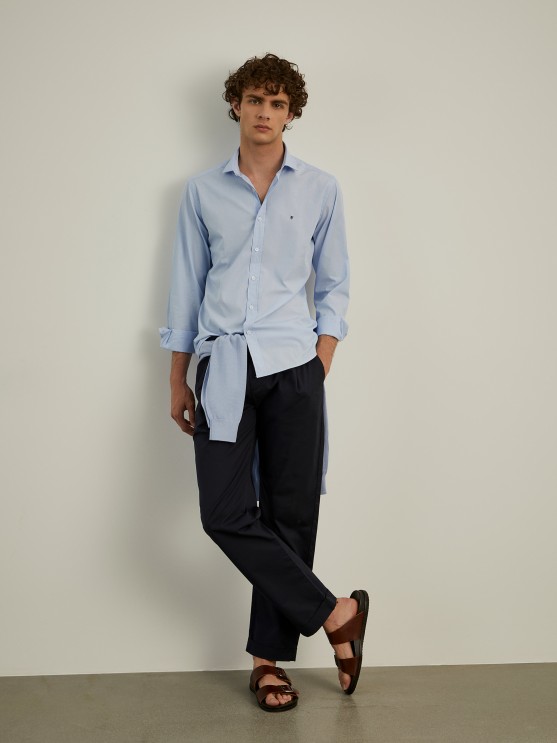 Slim fit shirt