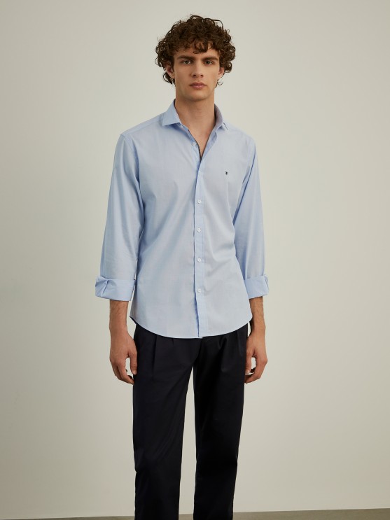 Slim fit shirt