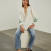 Blusa com bordado