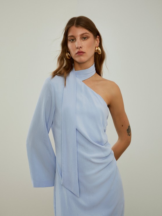 One sleeve dress
