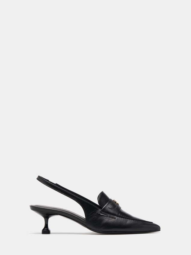 Sapatos de tac�o kitten