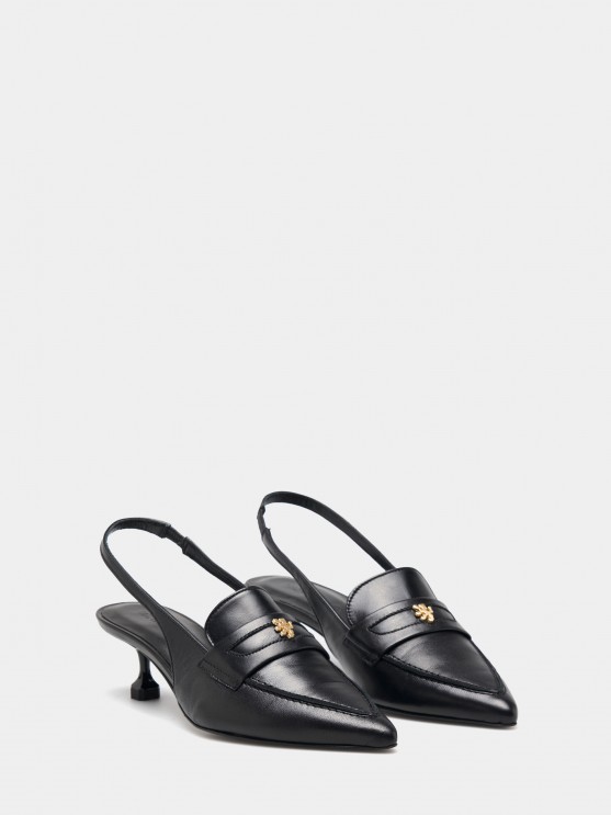 Kitten heel shoes