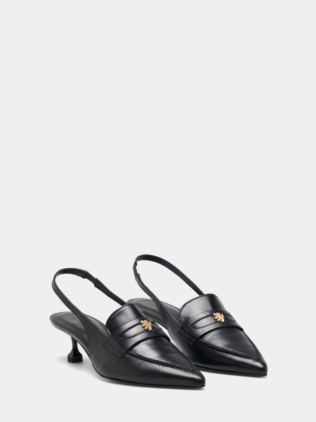 Sapatos de tac�o kitten