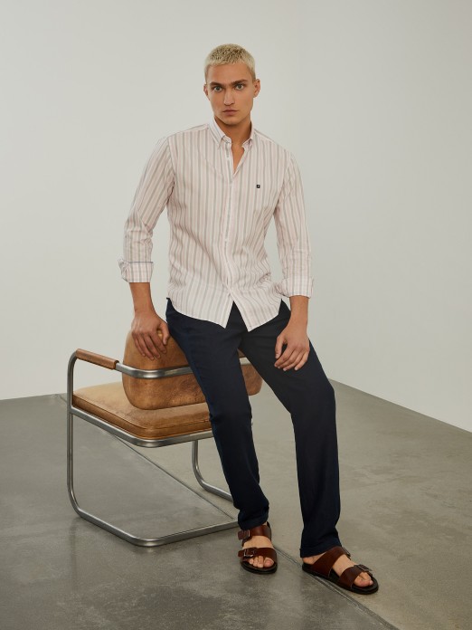 Slim fit striped shirt