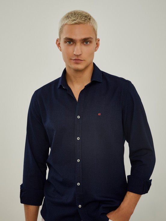 Slim fit shirt