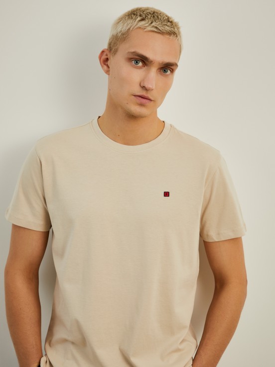 Basic cotton t-shirt