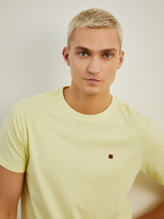 Basic cotton t-shirt