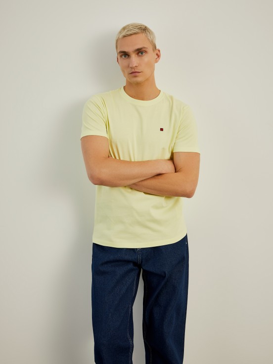 Basic cotton t-shirt