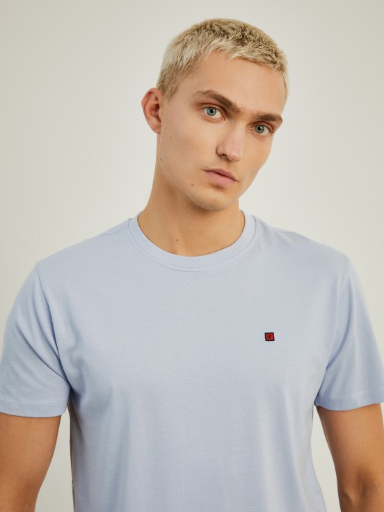 Basic cotton t-shirt