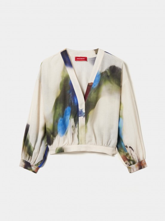 Blusa corta estampada