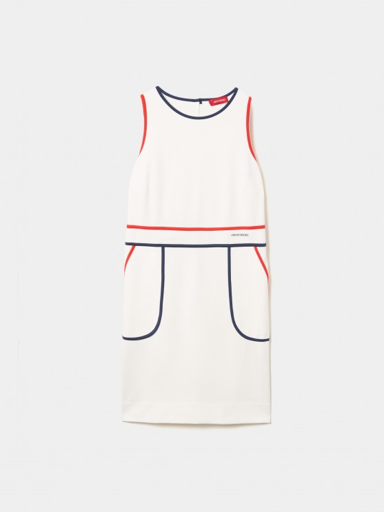 Short knitted dress