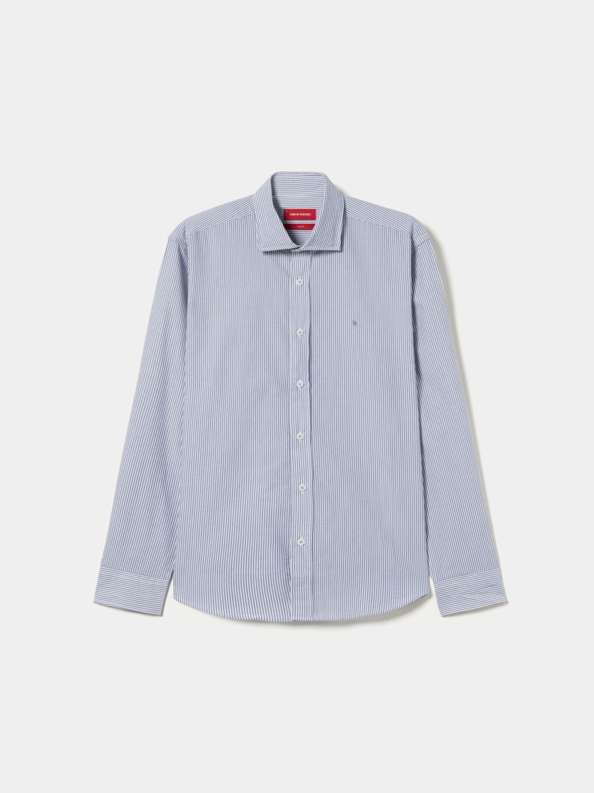Camisa slim fit �s riscas