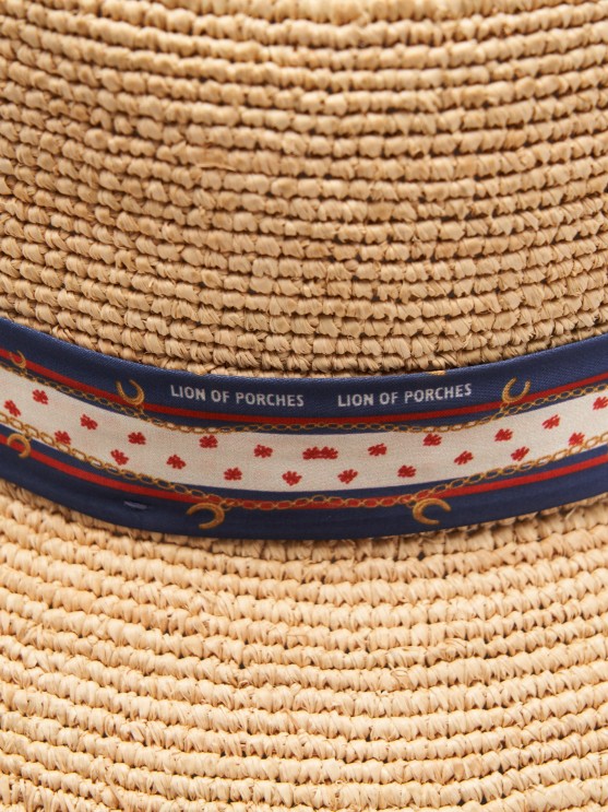 Raffia hat