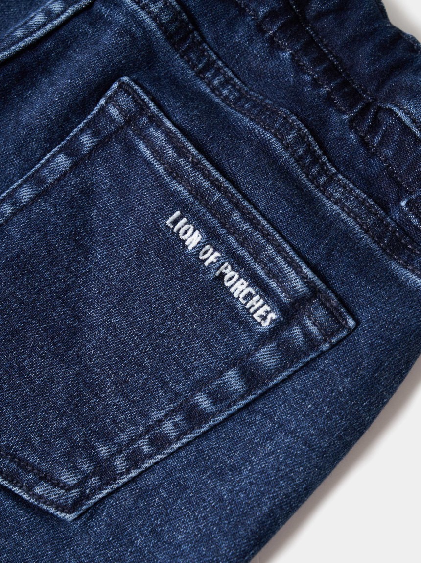 Cal��es denim curtos