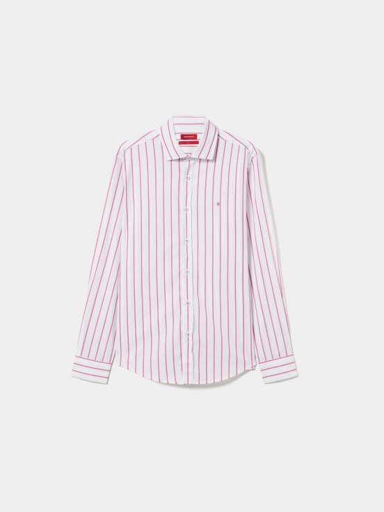 Camisa slim fit a rayas