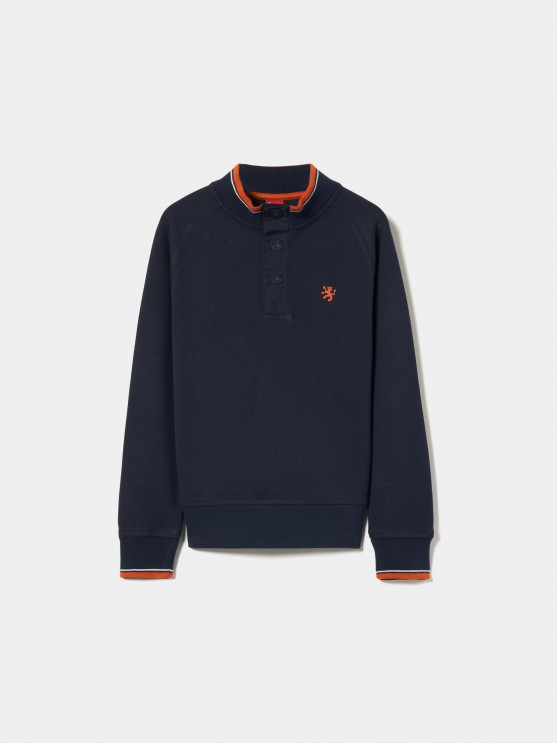 Sweater with springs