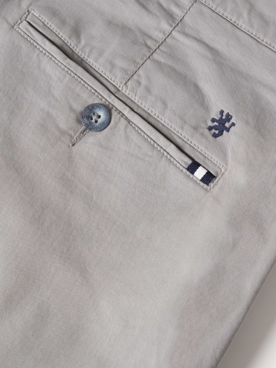 Calas chino regular fit